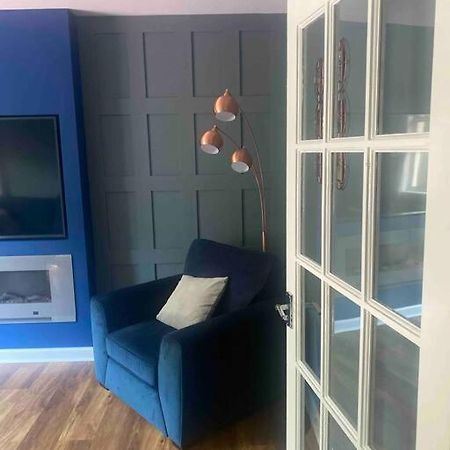 Lovely 2 Bedroom With Private Garden EDI Exterior foto